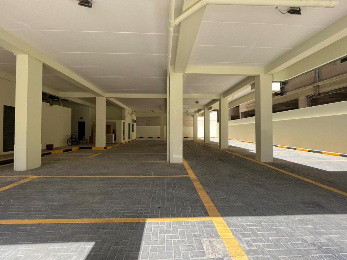 Ferienwohnung Al Abbas Tower Manama Exterior foto